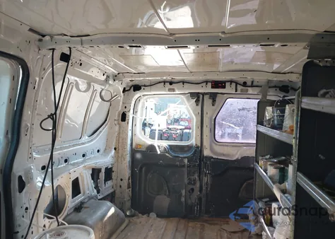 2015 Ford Transit-250 z USA, uszkodzony, nr VIN 1FTNR1ZG8FKA78492